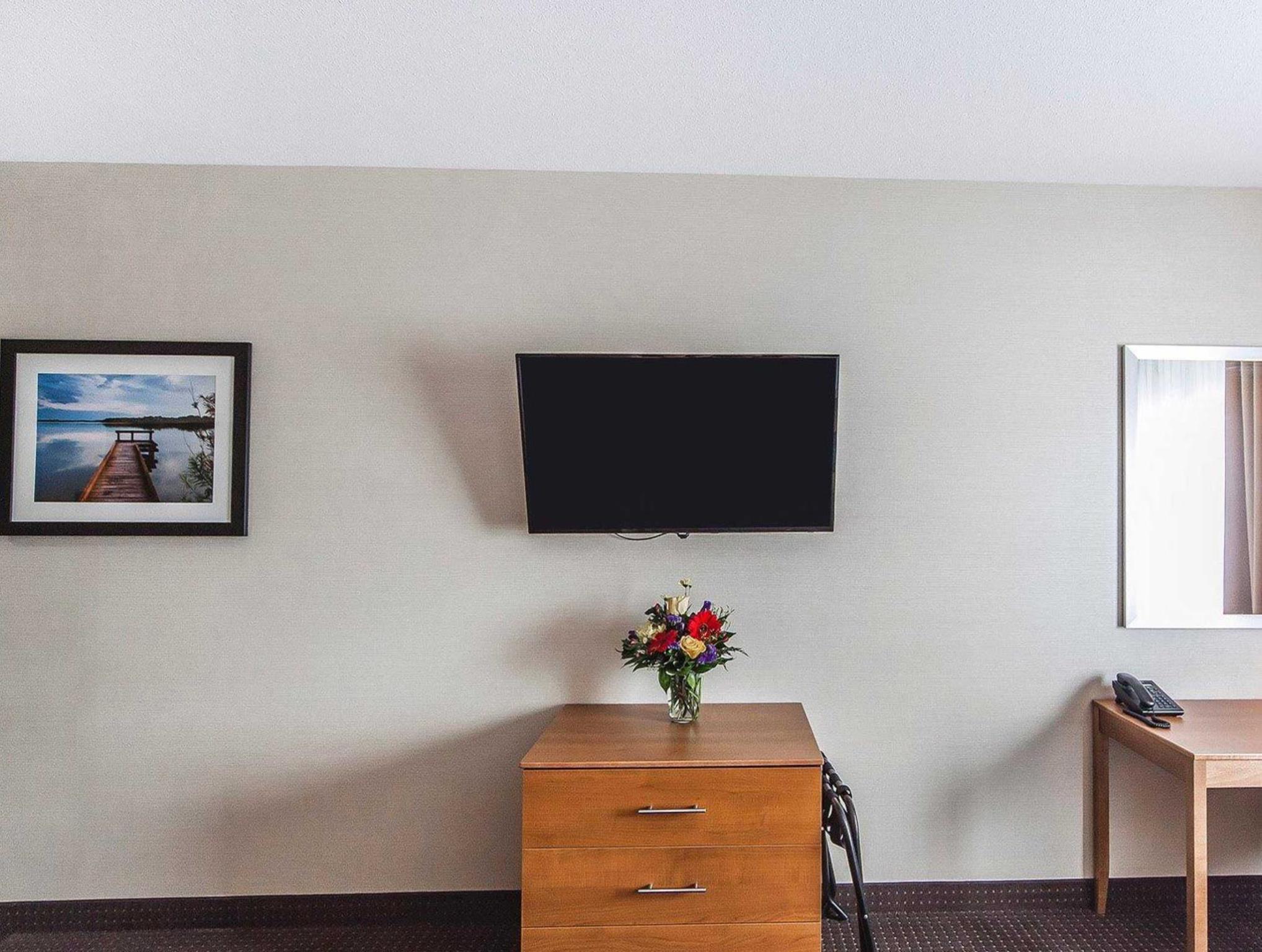 Comfort Inn & Suites Bonnyville Экстерьер фото