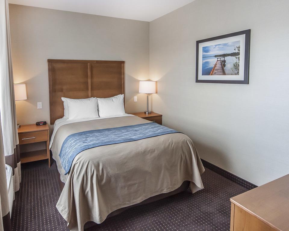 Comfort Inn & Suites Bonnyville Экстерьер фото
