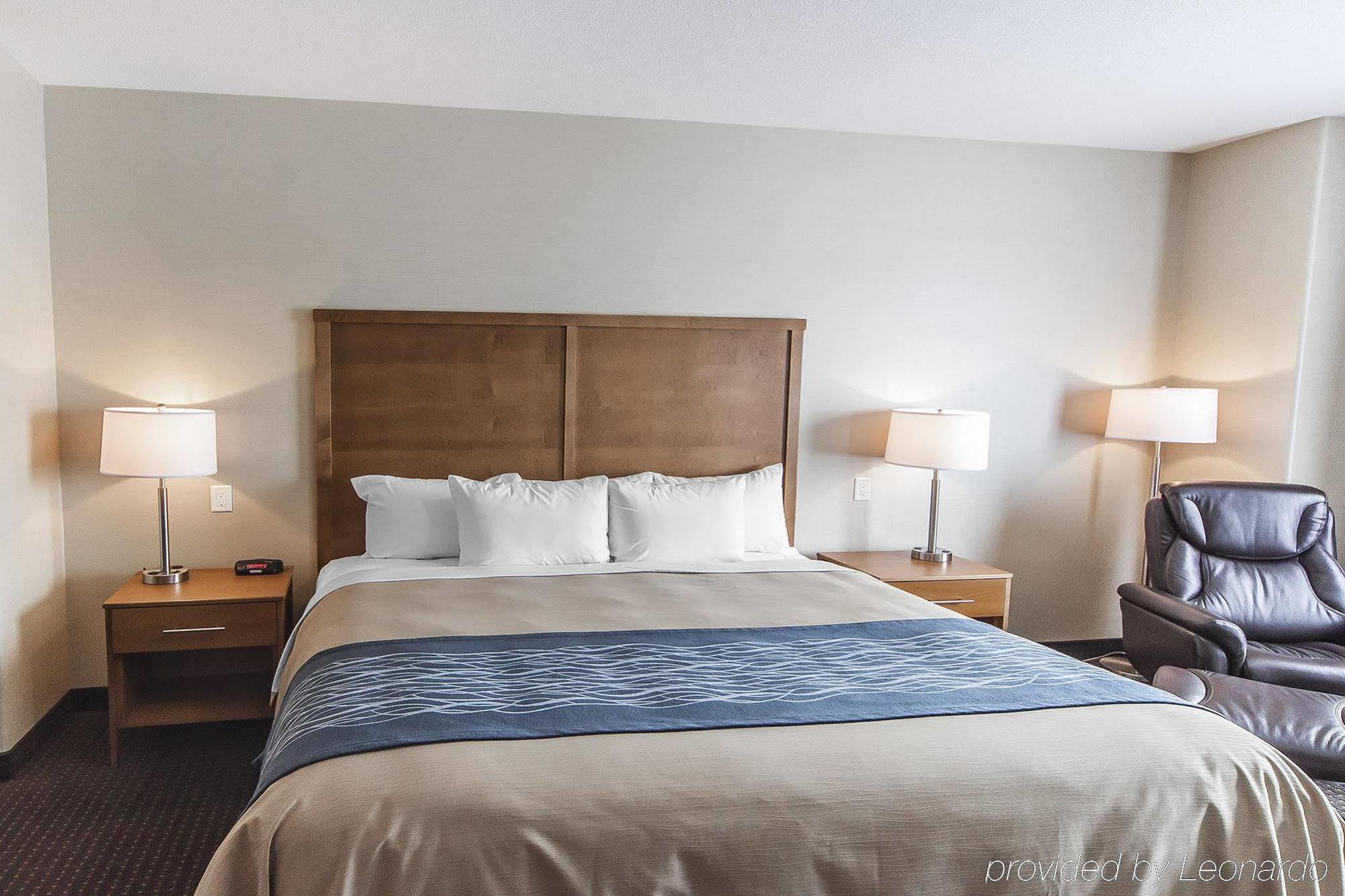 Comfort Inn & Suites Bonnyville Экстерьер фото