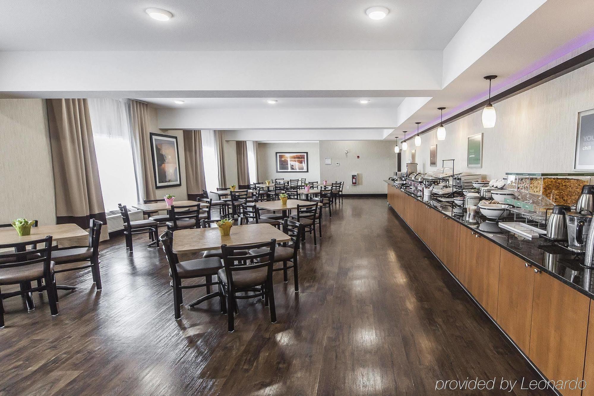 Comfort Inn & Suites Bonnyville Экстерьер фото