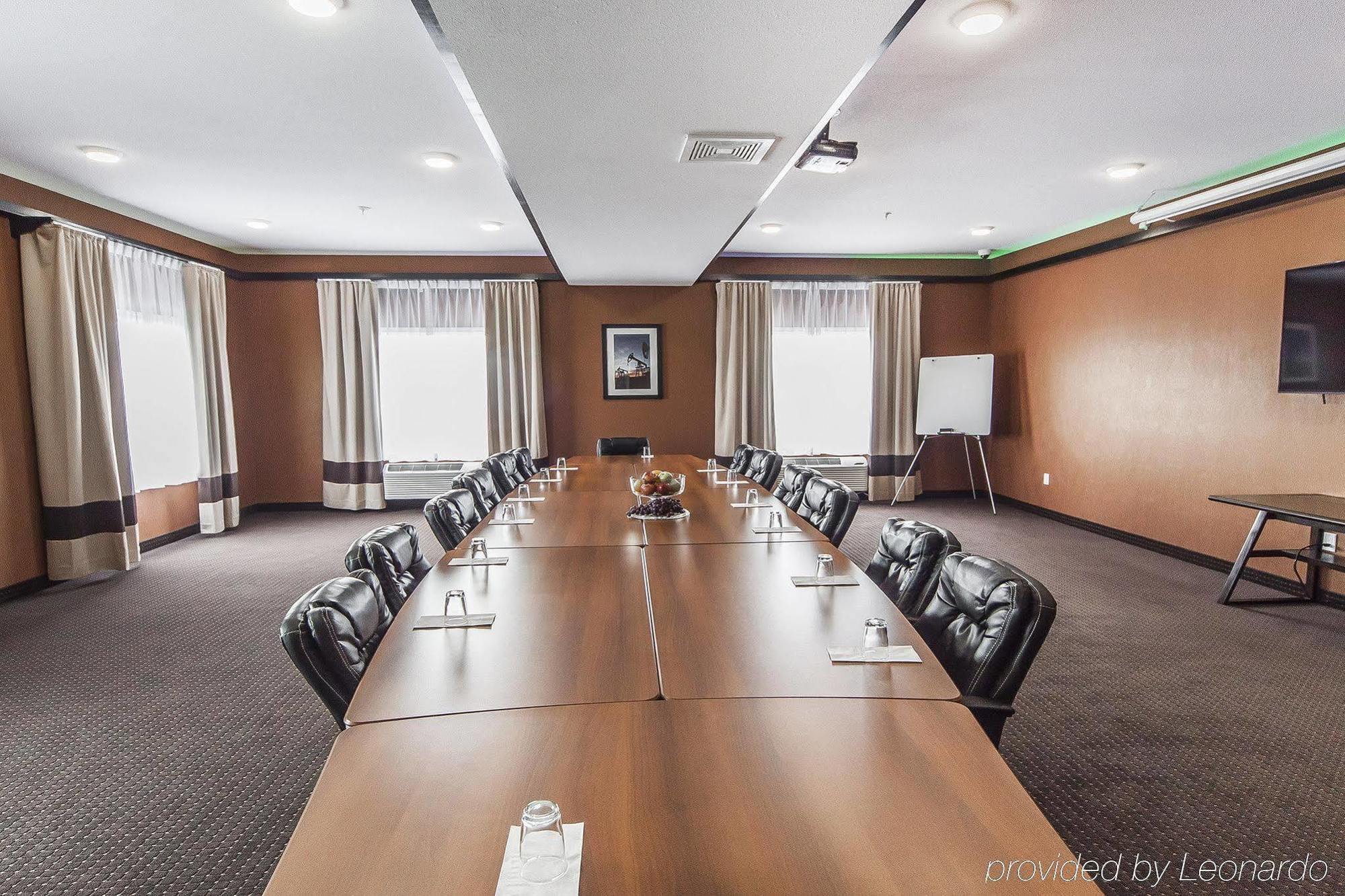 Comfort Inn & Suites Bonnyville Экстерьер фото