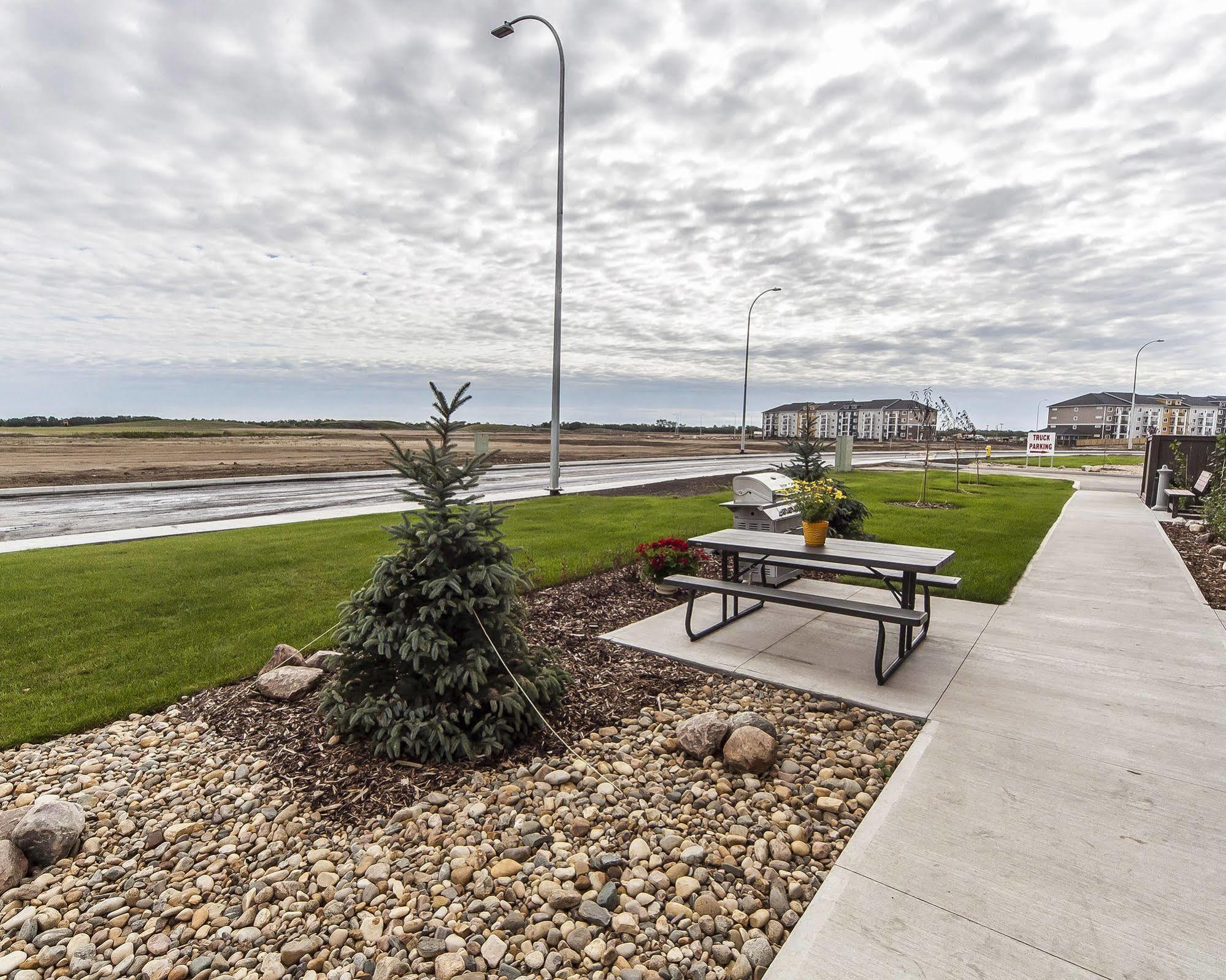 Comfort Inn & Suites Bonnyville Экстерьер фото